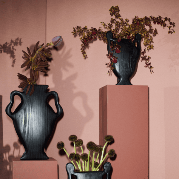 Jarrones escultóricos de Kelly Wearstler x H&M HOME
