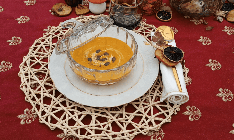 Crema de calabaza: una receta de otoño para servir bonito